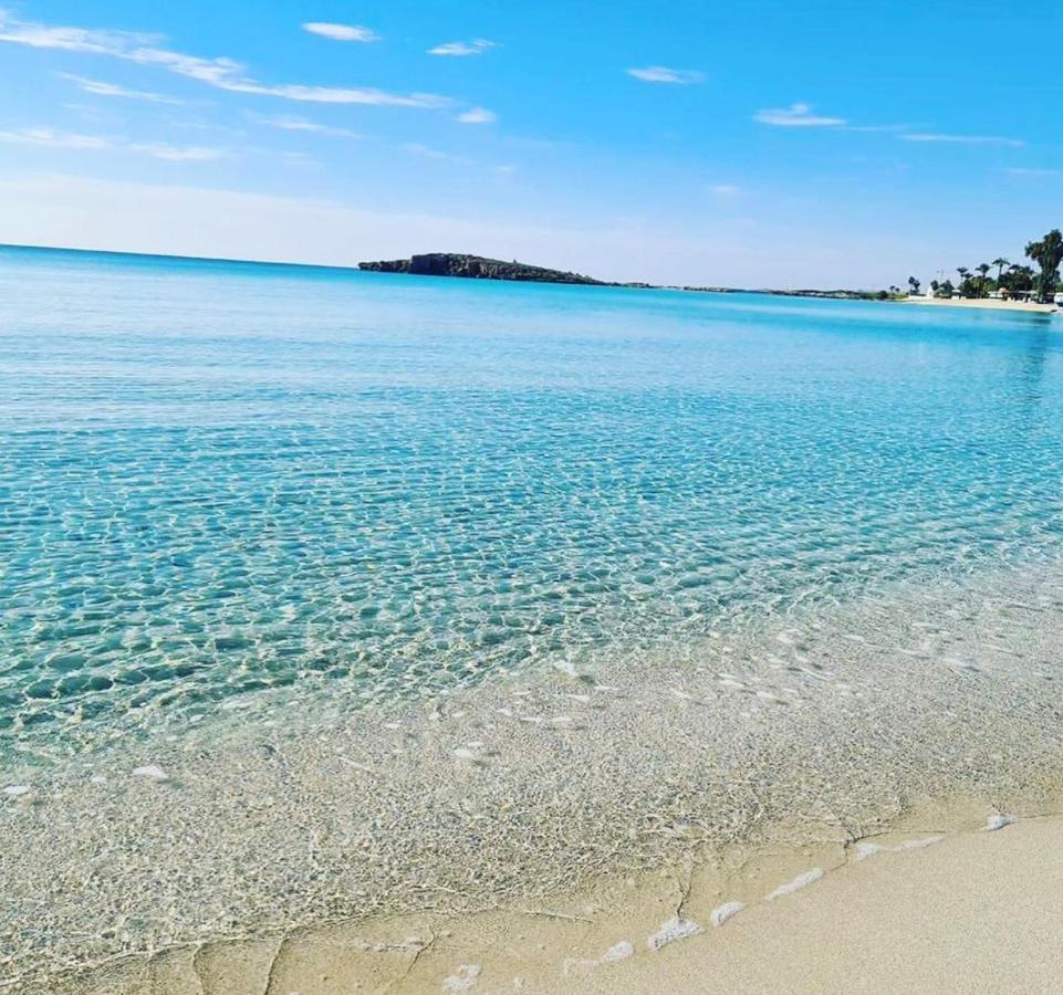 So White Beach Resort 아이아 나파 외부 사진